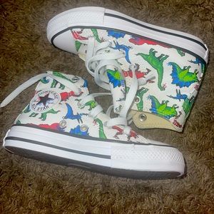 Dino Converse